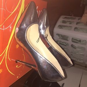 Size 8 High heels
